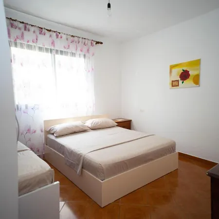 Deizi 3 Apartmán Durrës