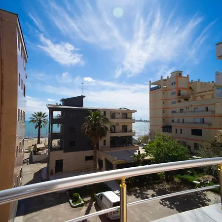 Deizi 3 Apartment
