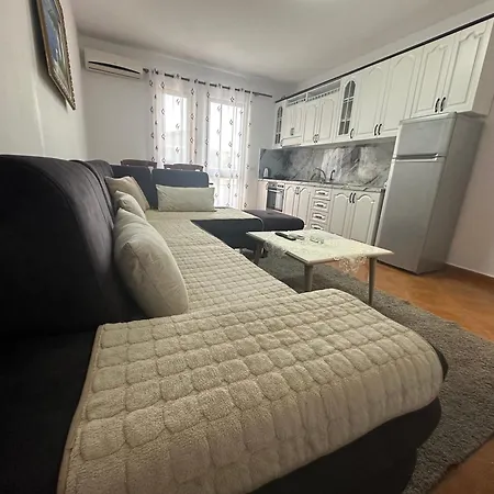 Deizi 3 Apartment Durres